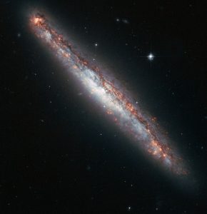 spiral-galaxy-ngc5775-hubble