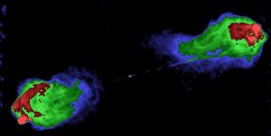 Gli spettacolari "radiolobi" dalla galassia attiva Cygnus A. Hanno un'estensione 1000 volte maggiore della galassia che li ha generati.